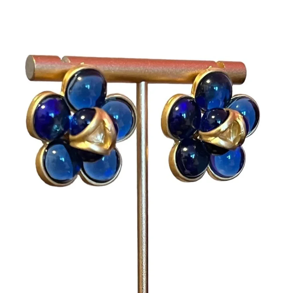 NEW 14K Gold Plated Chanel Style Camellia Blue Glass Cabochon Earrings - Picture 2 of 7